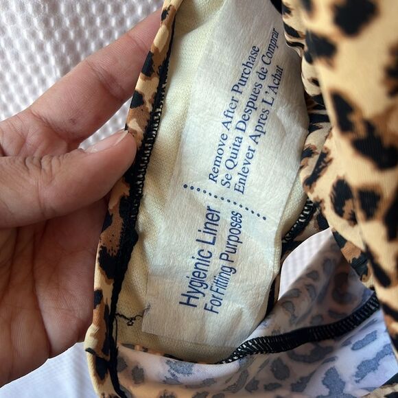 Aqua Green Leopard Print One Piece Swimsuit Size Small - Picture 12 of 12